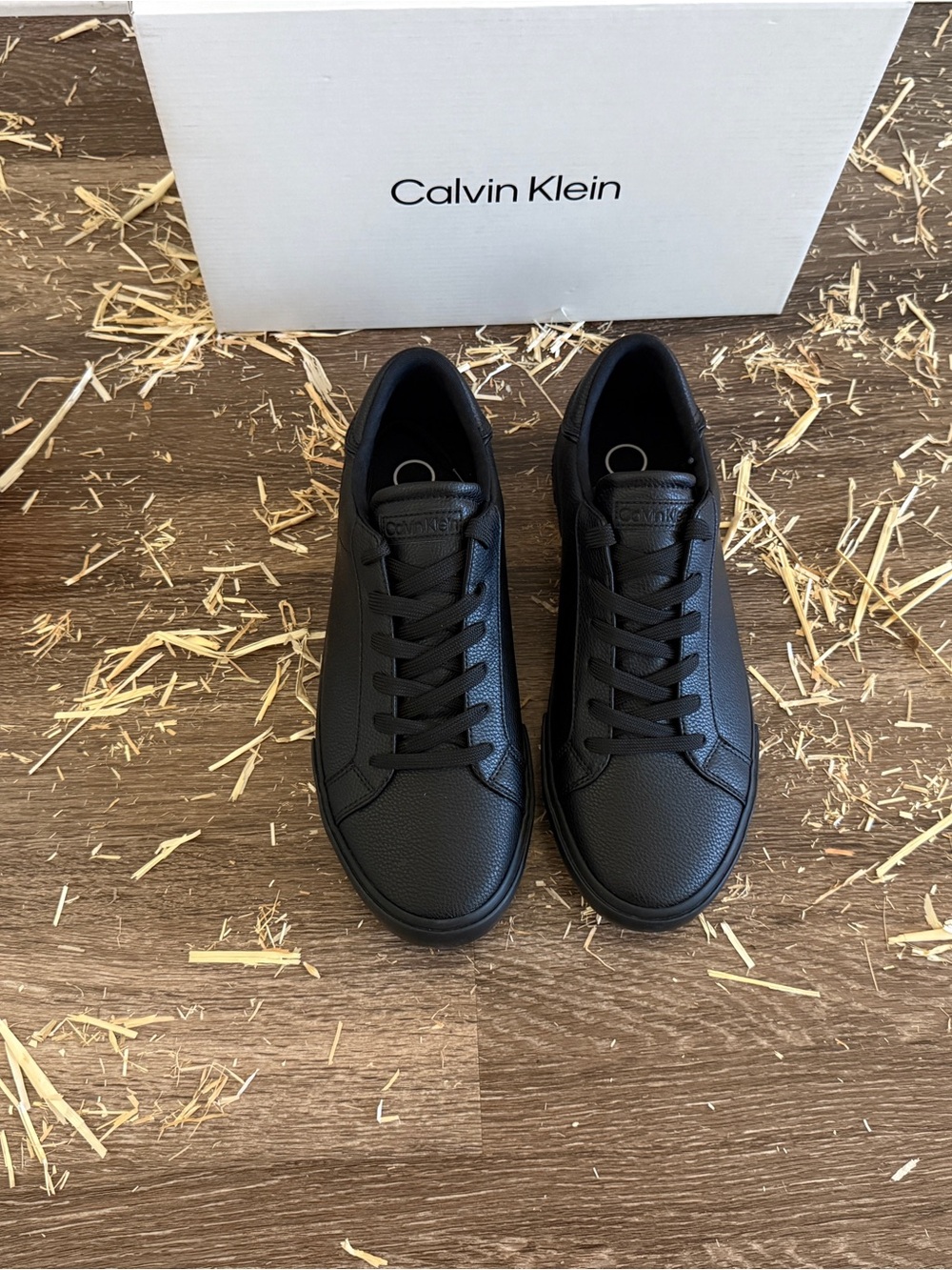 Calvin Klein Men's Black Textured Leather Low-Top Sneakers